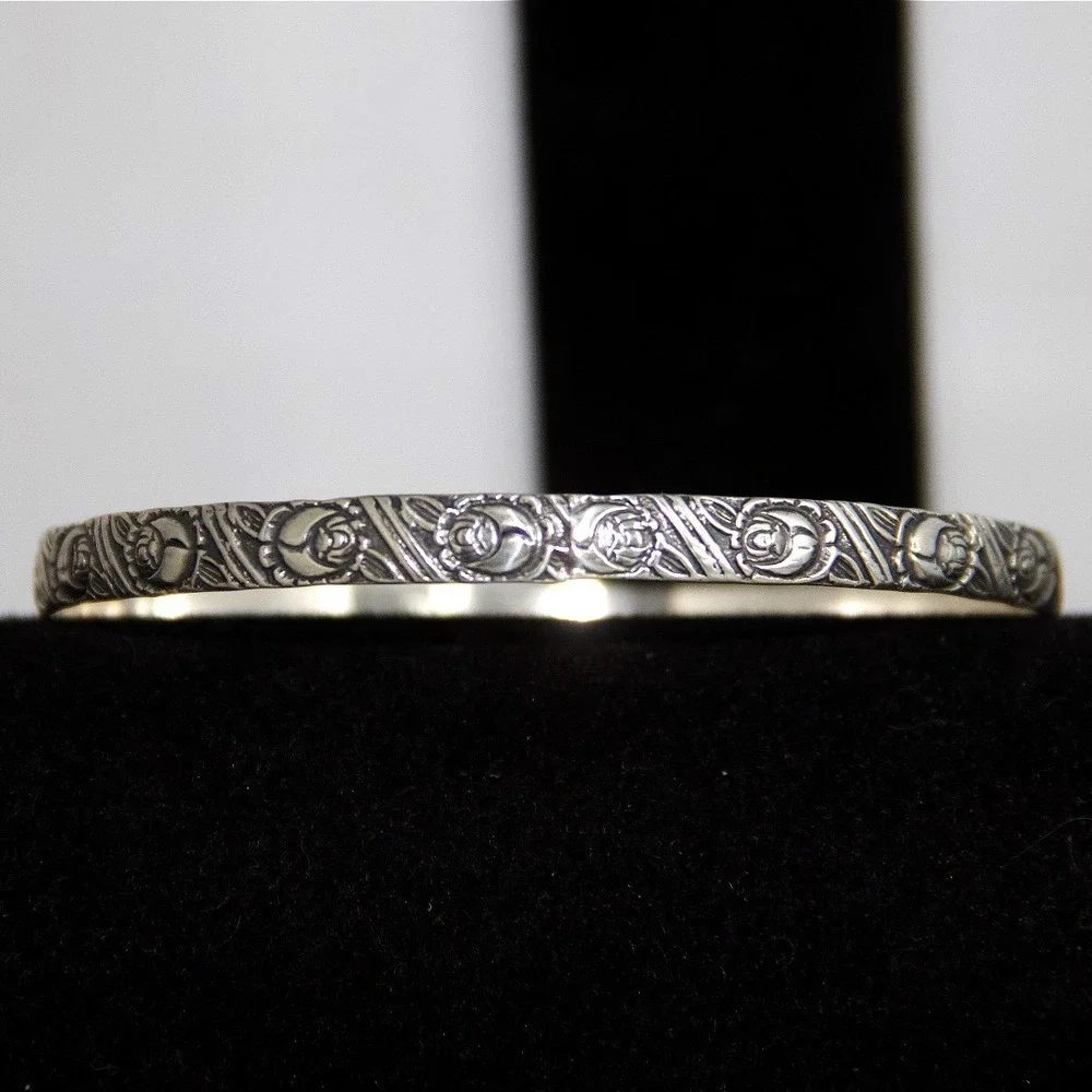 Beau Sterling Silver Floral Rose Repousse Bangle Bracelet Vintage 7.5 Inch